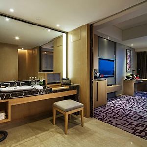 Empress River View Room